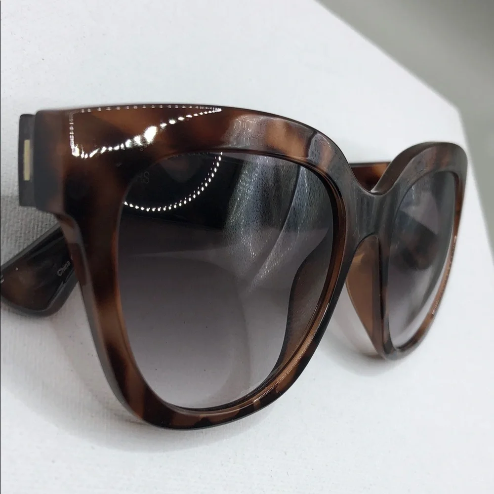 Freyrs Jane Cat Eye Sunglasses Semi Oversized Tortoise Trendy Gradient Lens.